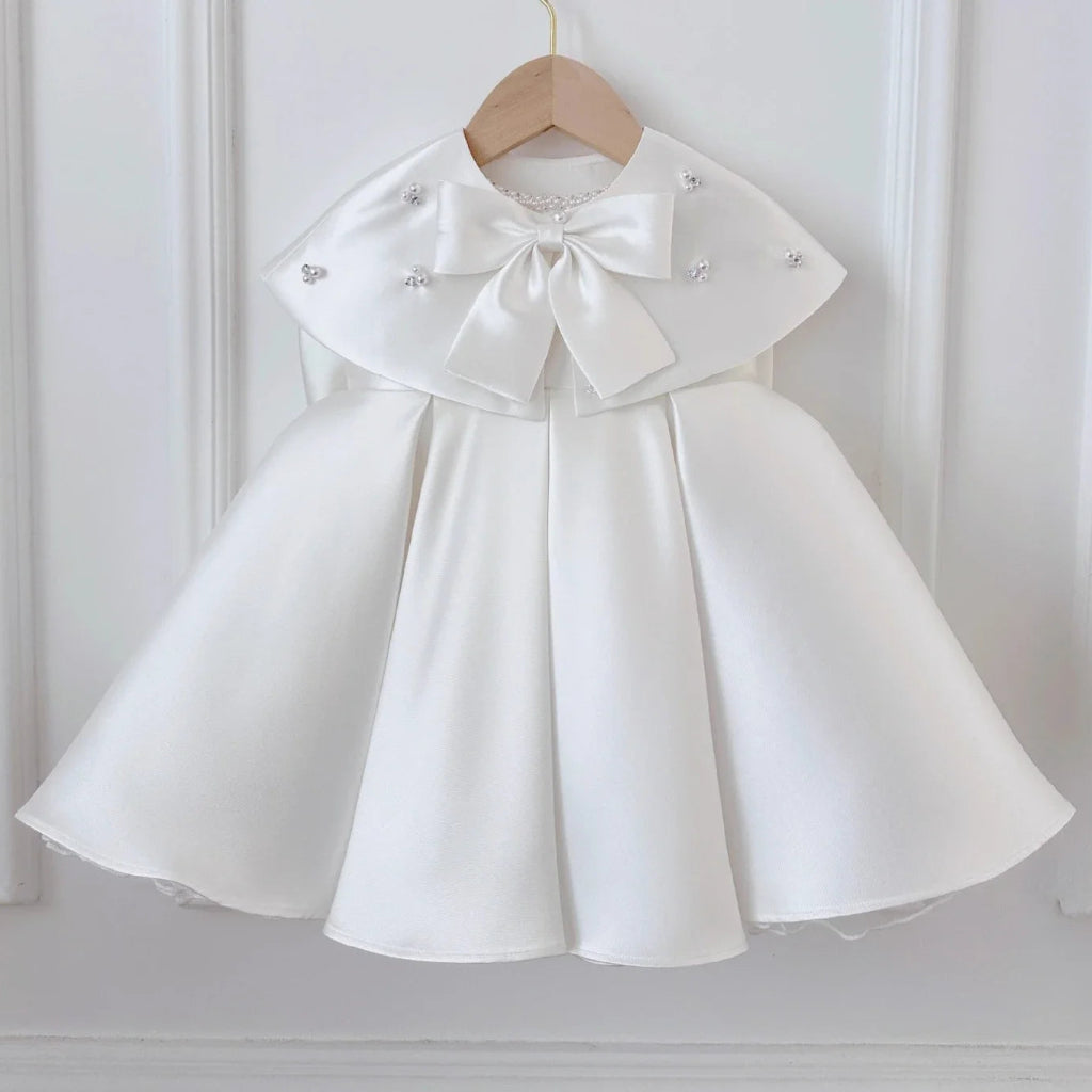 Vestido clásico a cuadros para niña