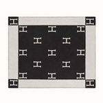 Maison Comfort Cashmere-Like Blanket