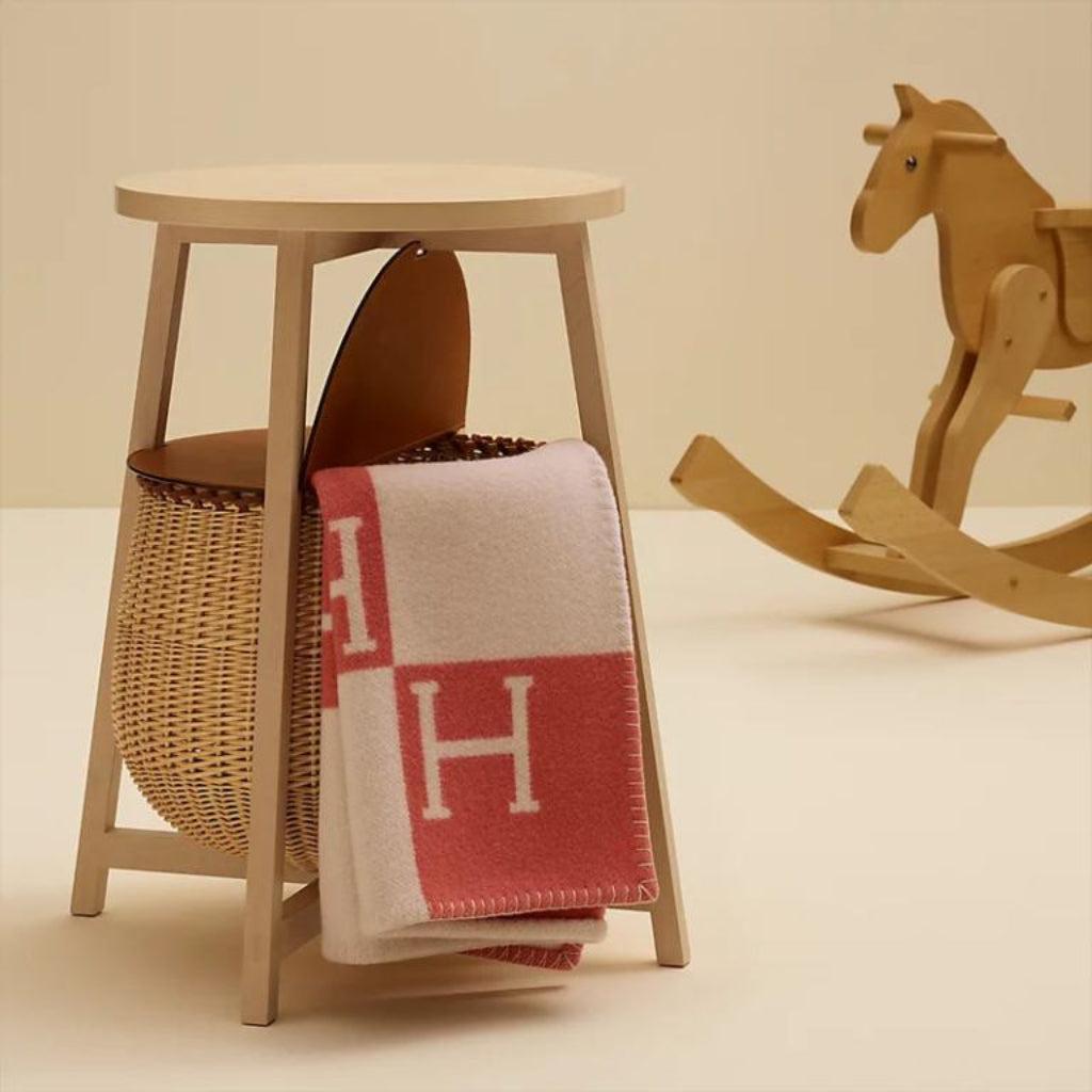 Maison Comfort Cashmere-Like Blanket