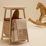 Maison Comfort Cashmere-Like Blanket